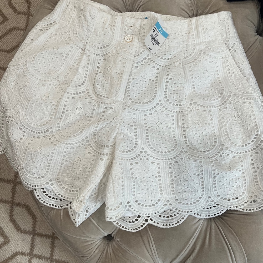 J McLaughlin white shorts -nwt size 10
